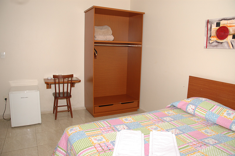 Excelentes acomodações para você que procura uma boa hospedagem em Santa Bárbara d’Oeste e região!
